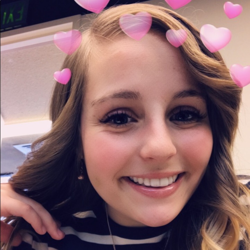 Meet your Posher, Kenlee
